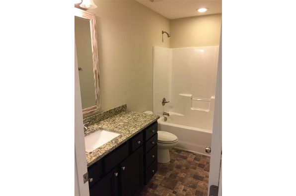 225 Stonewood Crossing Dr (Photo 2)