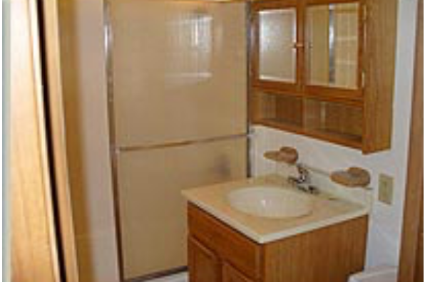 ParkEdge Townhomes, 2 Bedroom Town House (Photo 2)