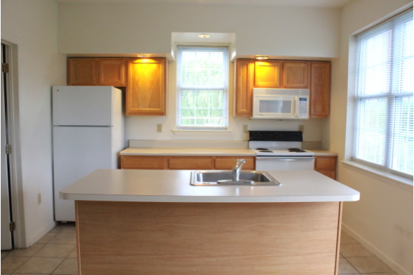 The Mill at White Clay Creek, 3 Bedroom 2 Bath (Photo 4)