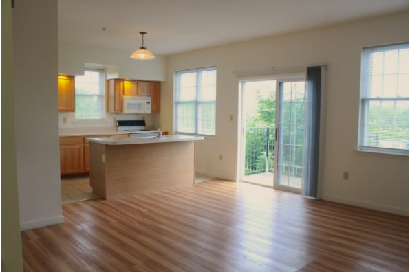 The Mill at White Clay Creek, 3 Bedroom 2 Bath (Photo 2)