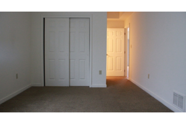 The Mill at White Clay Creek, 3 Bedroom 2 Bath (Photo 6)