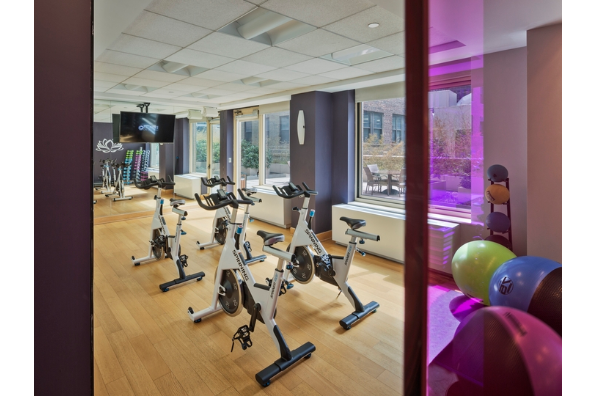 244 W 54th St, Listing ID: 698256 (Photo 4)