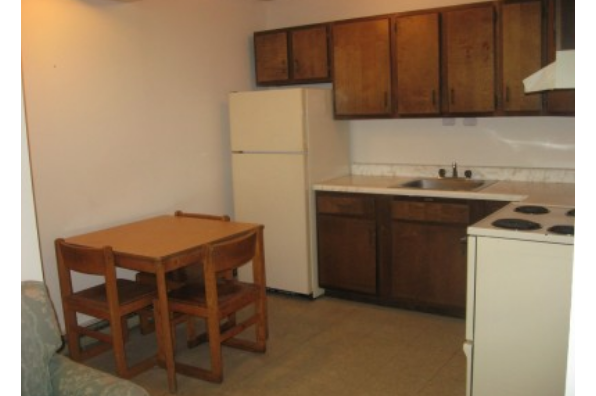 62 Broad Street, 3 Bedroom (Photo 3)