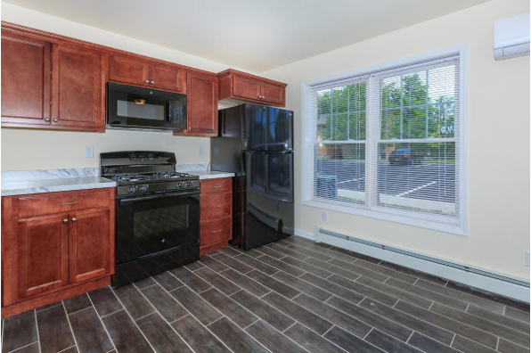 Stephanie Court Apartments, 2 Bedroom Townhouse (Photo 2)