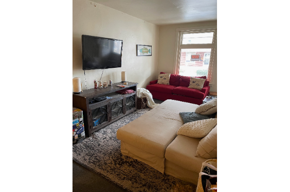 449 W Walnut St (Photo 4)