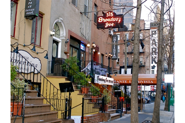 466 W 51st St (Photo 4)