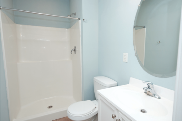 Lofts on East Main, 3 Bedroom / 1 Bathroom (Photo 2)