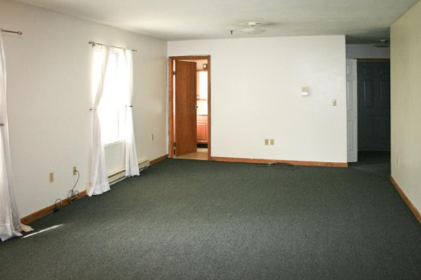 211 Comstock Ave, #4 (Photo 4)