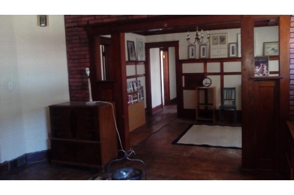 821 Chilton Ave, 2nd floor (Photo 2)