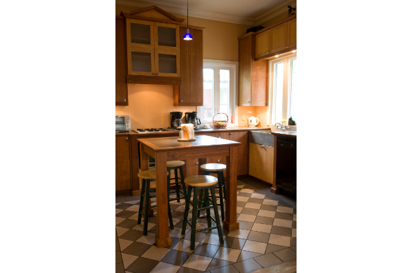 408 S Aurora St (Photo 5)