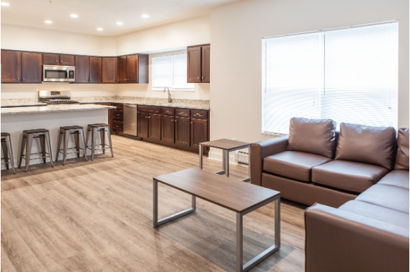 1029 Madison St, 2 (Photo 3)