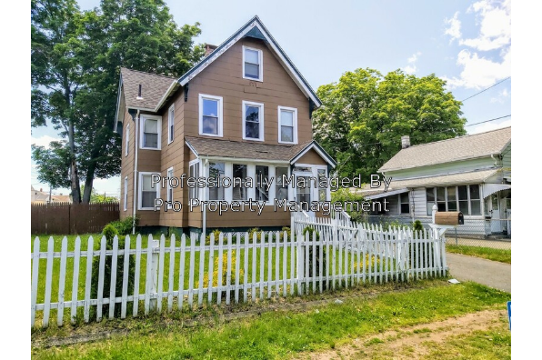 68 Front Ave (Photo 4)