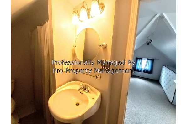 68 Front Ave (Photo 7)