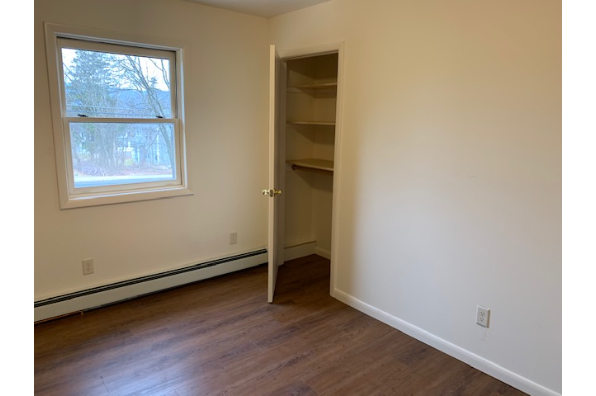 66 S Chestnut St (Photo 9)