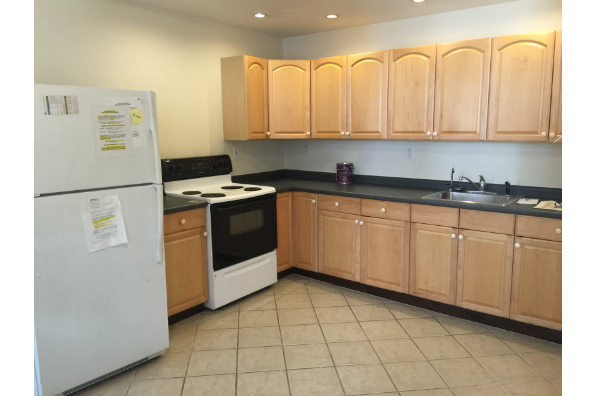 338 W Main St, First Floor (Photo 2)