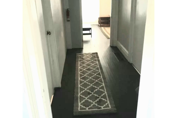 65 Center St, Second floor rooms for rent (Photo 5)