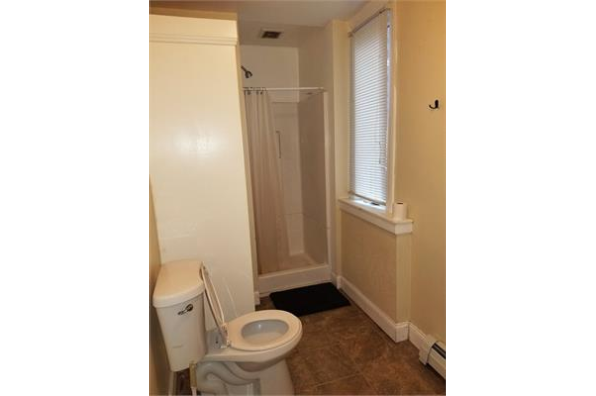 16 Florence Ave, Apt. 1 (Photo 4)