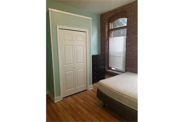 The Windermere, Apt. 8 (Photo 5)