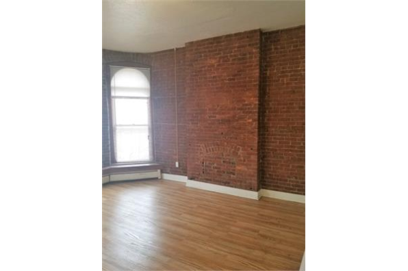 The Windermere, Apt. 8 (Photo 3)