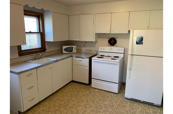 12 Mohonk Ave (Photo 1)