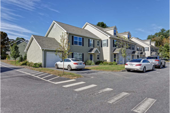 Meadowbrook Gardens, 3x3A (Photo 5)