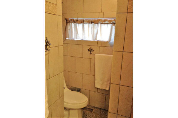 5 W Ann St (Photo 8)