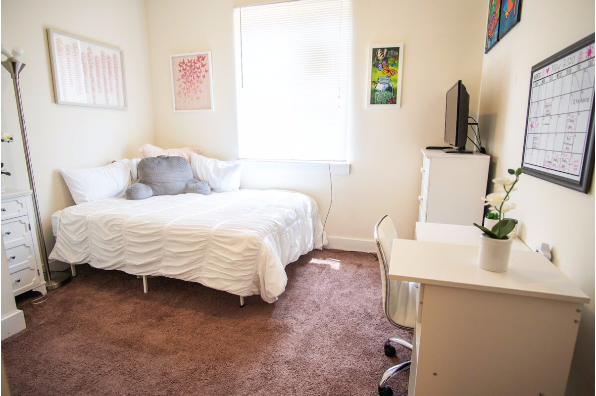 HH Eleanor at Chestnut, 3 Bedroom 3 Bath (Photo 3)