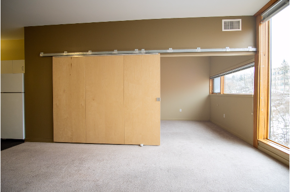 H. H. Cayuga Place, 1 Bedroom (Photo 4)