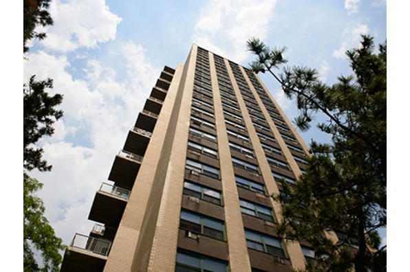 Janel Towers, 2 bed 1 bath (Photo 1)