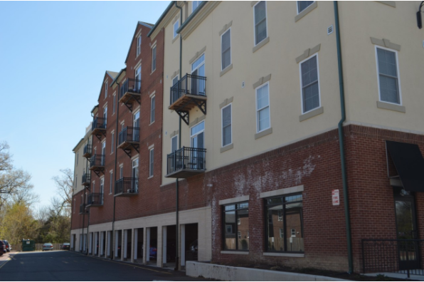 North College Crossing, 3 Bedroom (3-5 people) (Photo 1)