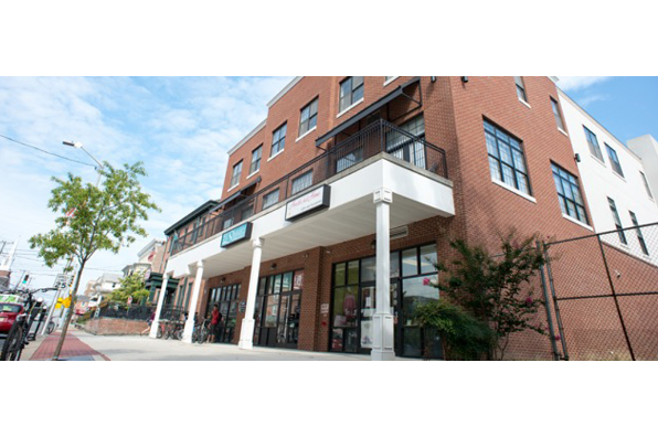 108 E. Main Street, 3 Bedroom (5-6 people) (Photo 1)