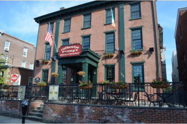 Newark Bank Building, 4 Bedroom (4-6 people) (Photo 1)