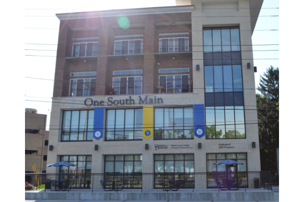 One South Main, 2 Bedroom (3-4 people) (Photo 1)