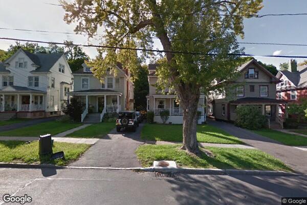 900 Westcott St (Photo 1)