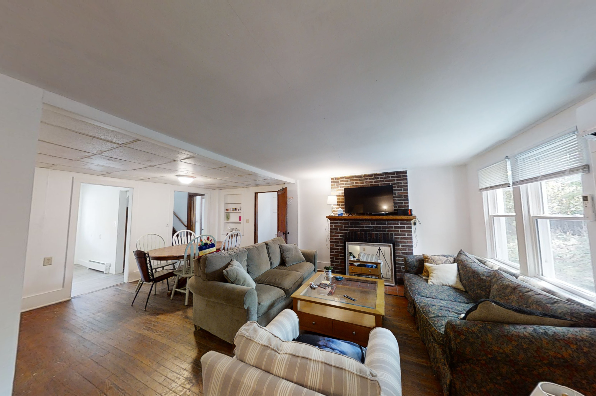 8 West Center Street, 5 Bedroom (Photo 5)