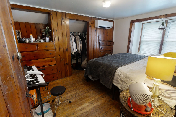 8 West Center Street, 5 Bedroom (Photo 6)