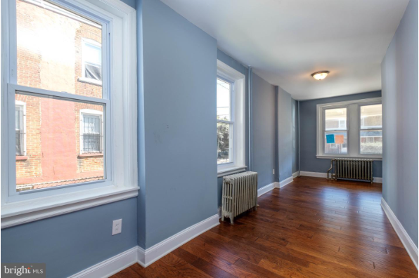 18 E 21st St, Apartment A (Photo 6)