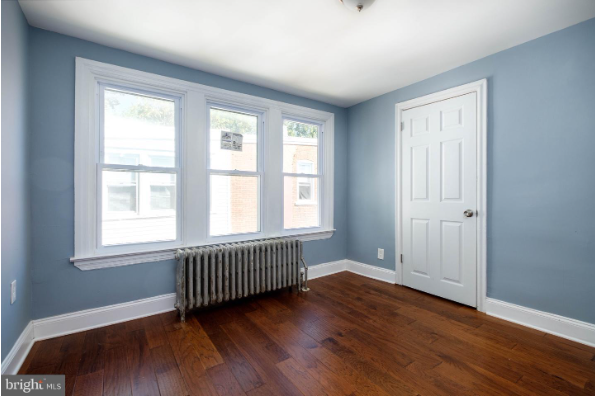 18 E 21st St, Apartment B (Photo 6)