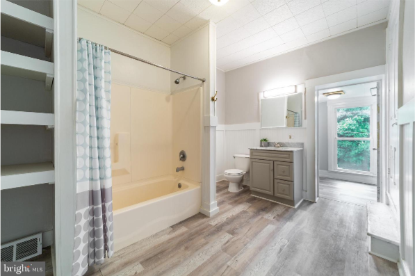 451 W Main St (Photo 2)