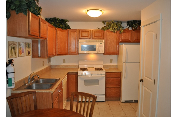 110-12 Highland Pl, 112 #1 (Photo 6)