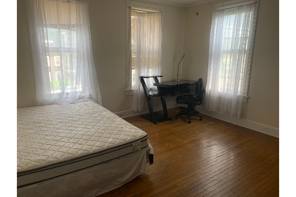 61 Front St, Main House (Photo 3)