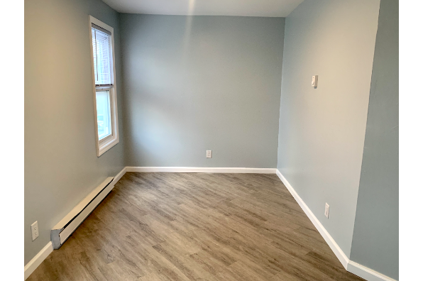 48 Main St (Photo 3)