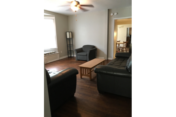 613 Hudson St, 1 (Photo 4)