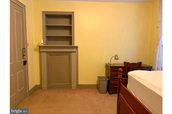 431 W Main St, Unit C (Photo 4)