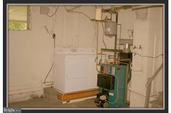 431 W Main St, Unit D (Photo 4)