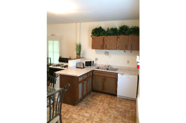 207 Williams St, Apt. #1 (Photo 3)