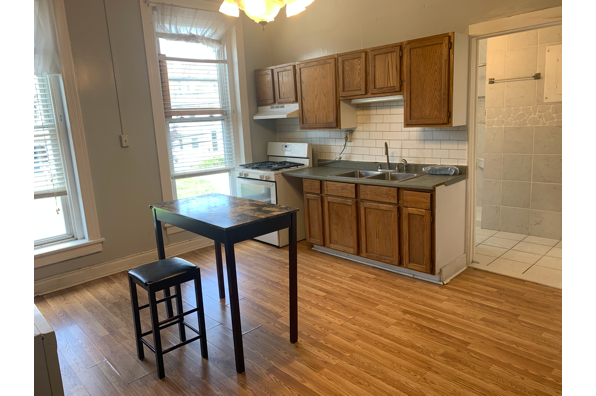 140 Front St, Apt 2F (Photo 4)