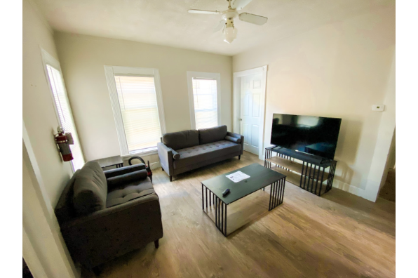 11 Walnut St (Photo 4)