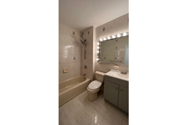 152-18 Union Tpke, Village Mall, 152-18 Union Turnpike, Flushing, NY 11367 - at 11th Floor (Photo 5)