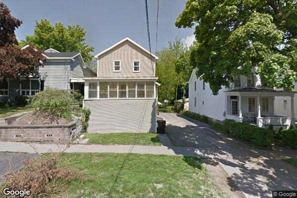 133 W Oneida St, 1 (Photo 1)